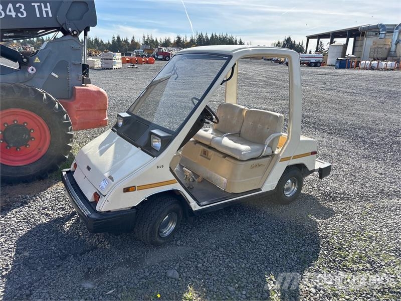 Yamaha Electric Golf Cart (Inoperable) Golf carts