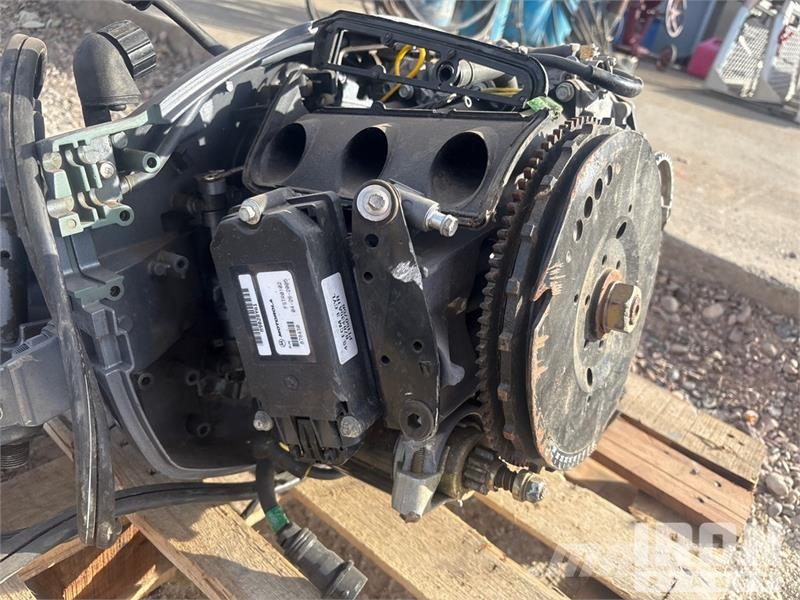 Yamaha Jet drive Boat Engine Merimoottorit