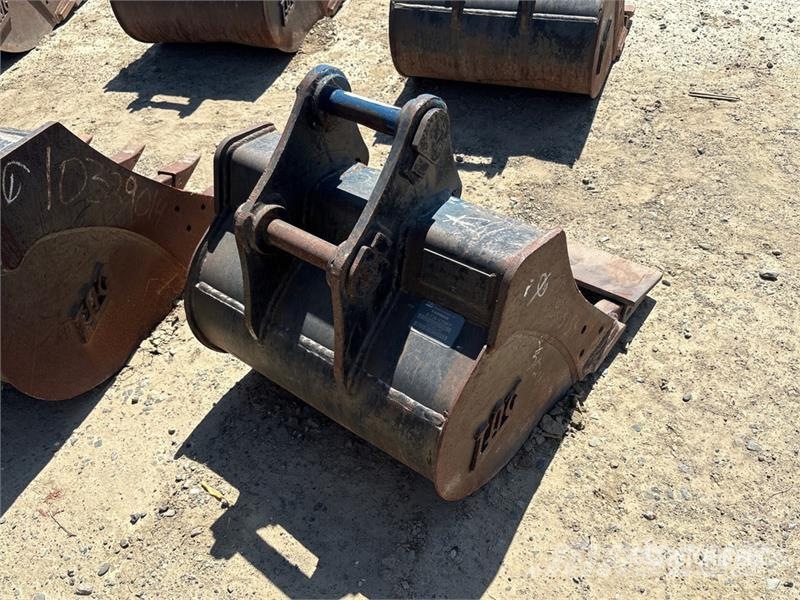 Yanmar 24 in Cleanup Excavator Bucket Schaufeln