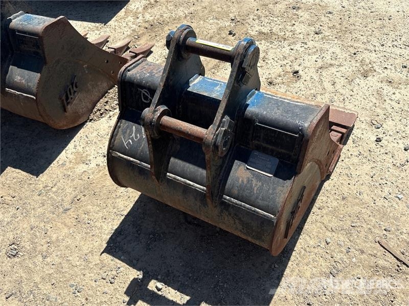 Yanmar 24 in Cleanup Excavator Bucket Schaufeln