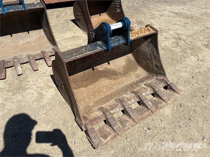 Yanmar 36 in Cleanup Excavator Bucket Schaufeln