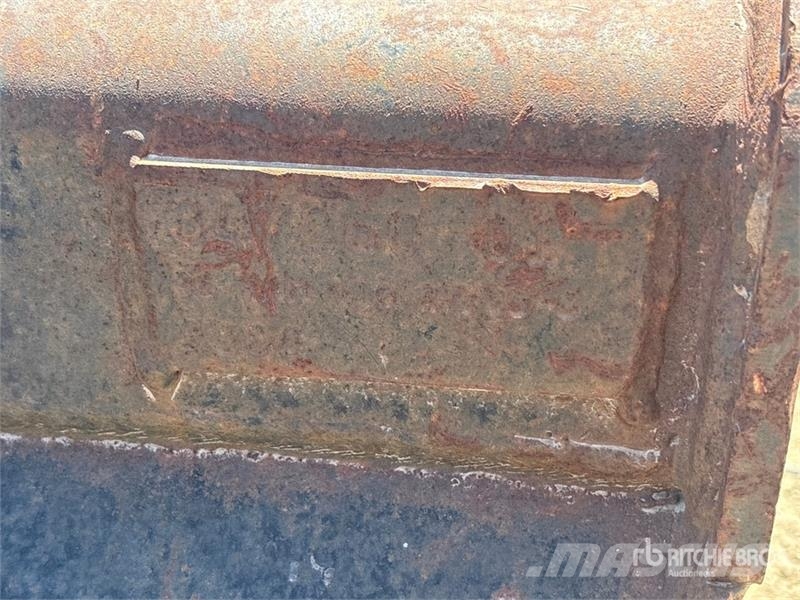 Yanmar 36 in Cleanup Excavator Bucket Schaufeln