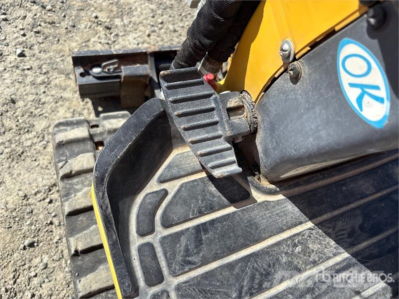 Yanmar SV08 Mini Excavator Mini kotrók < 7t