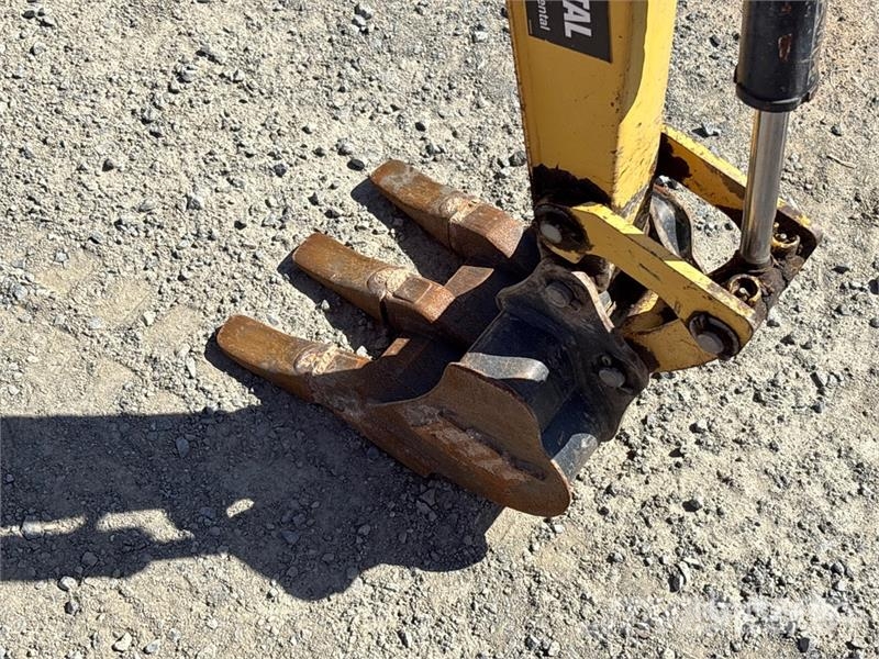Yanmar SV08 Mini Excavator Mini kotrók < 7t