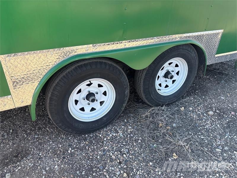 Zago 11 ft T/A Food Concession Trailer مقطورات أخرى