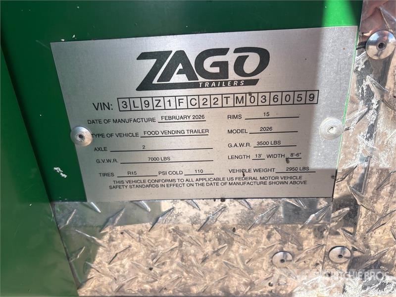 Zago 11 ft T/A Food Concession Trailer مقطورات أخرى
