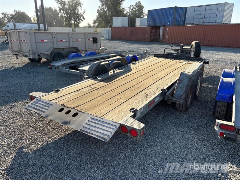 Zieman 1155 17 ft T/A Tilt Deck Trailer Низькорамні причепи
