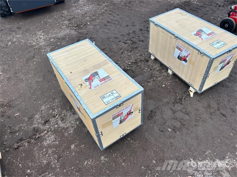  ZVOX JB100T-2 AIR HYDRAULIC Jack (Unused) Sonstige Baumaschinen