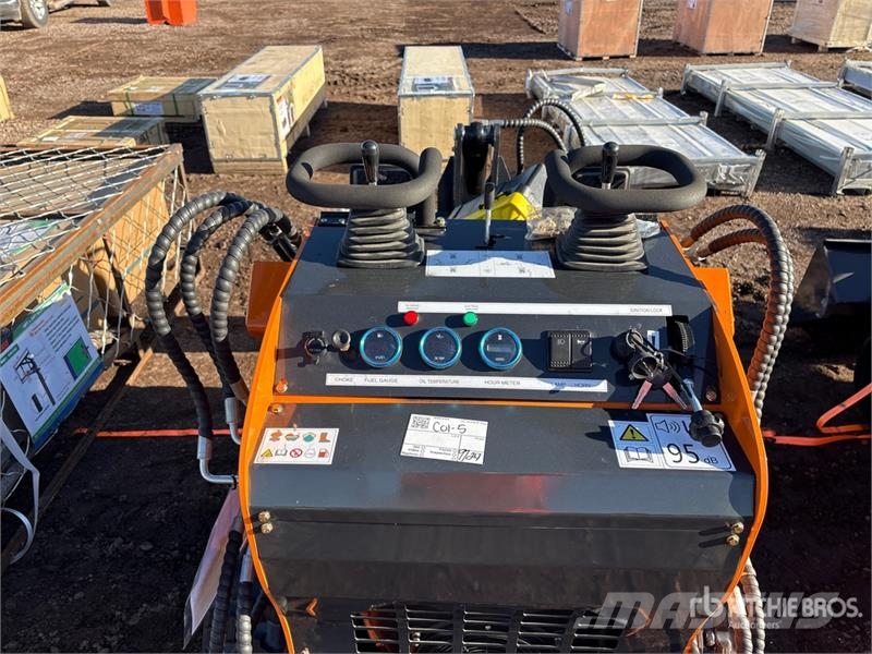 ZVOX SU-480 Mini Compact Track Loader (Unused) Мини товарачи