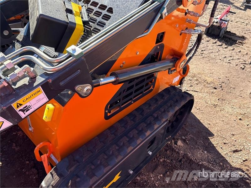 ZVOX SU-480 Mini Compact Track Loader (Unused) Мини товарачи