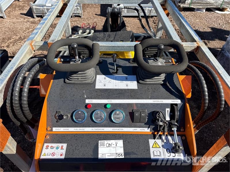 ZVOX SU-480 Mini Compact Track Loader (Unused) Мини товарачи