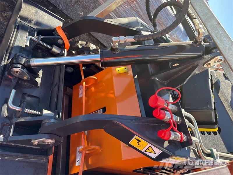ZVOX SU-480 Mini Compact Track Loader (Unused) Мини товарачи