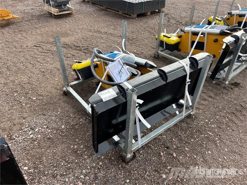ZVOX SU-BR680 Skid Steer Breaker (Unused) Iskuvasarat