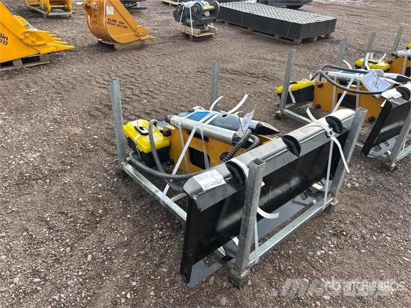 ZVOX SU-BR680 Skid Steer Breaker (Unused) Iskuvasarat