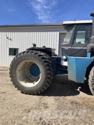 Ford-New Holland 946 Sonstige Baumaschinen