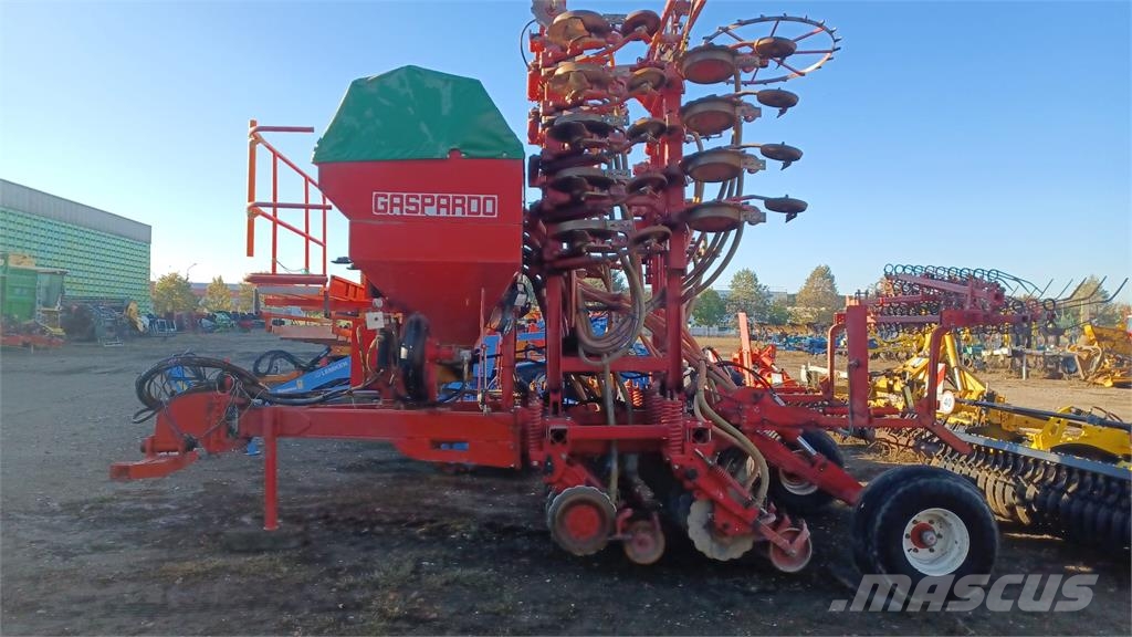 Gaspardo SEMINATRICE DA SODO GASPARDO GIGANTE 600 Farm machinery