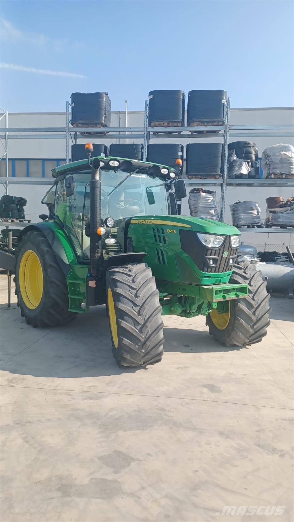 John Deere 6125 R Трактори