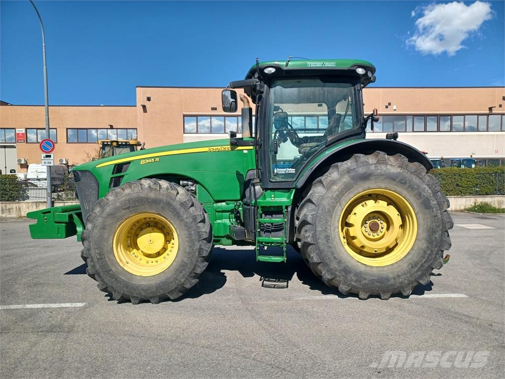 John Deere 8345R Трактора