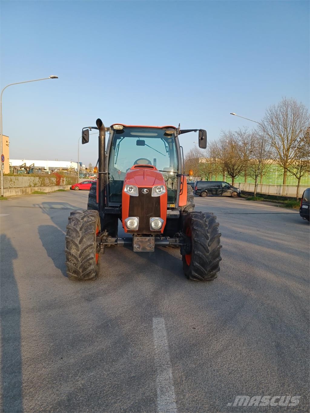 Kubota M110 GX Traktorit