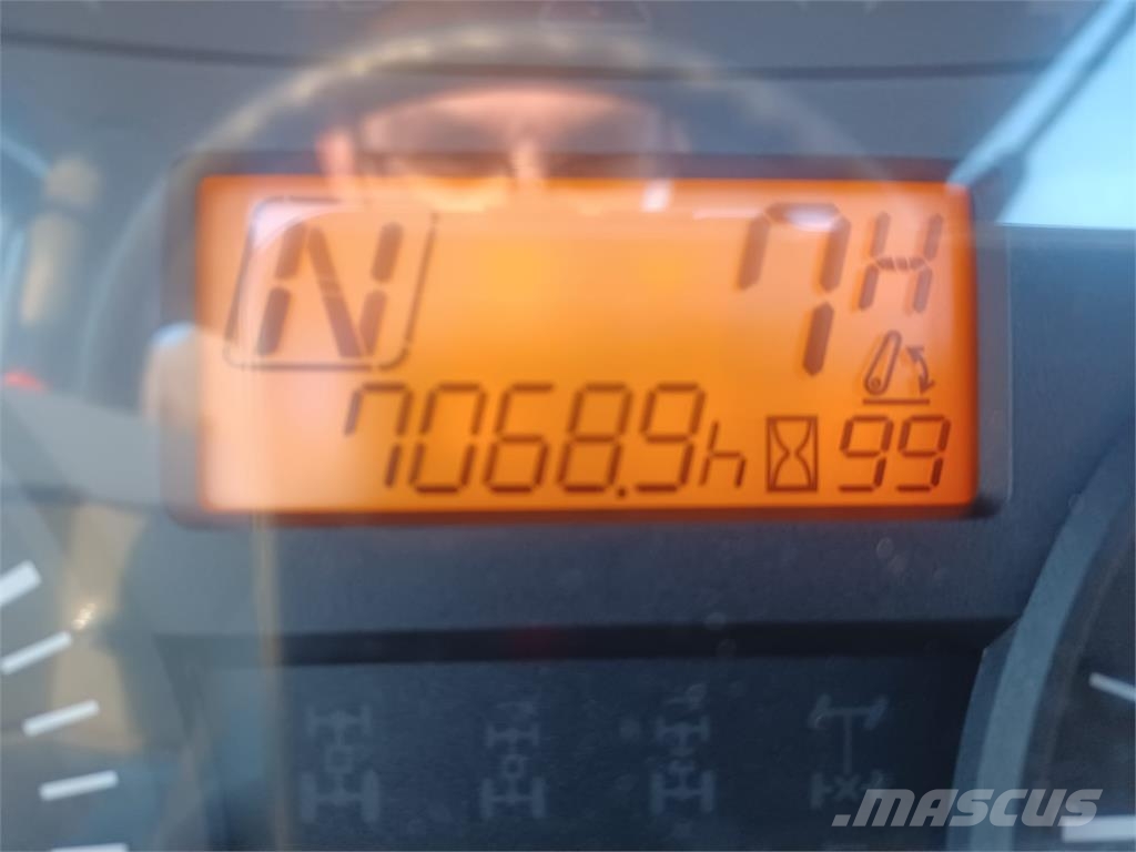 Kubota M110 GX Traktorit