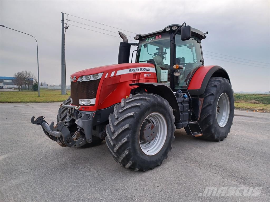 Massey Ferguson 8727 トラクター
