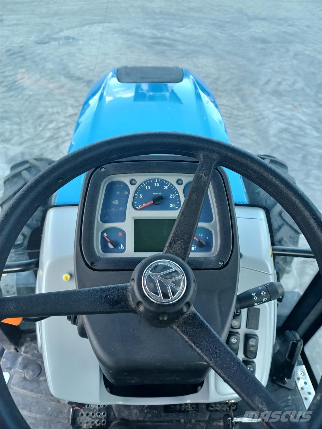 New Holland T4.100F S Tratores Agrícolas usados