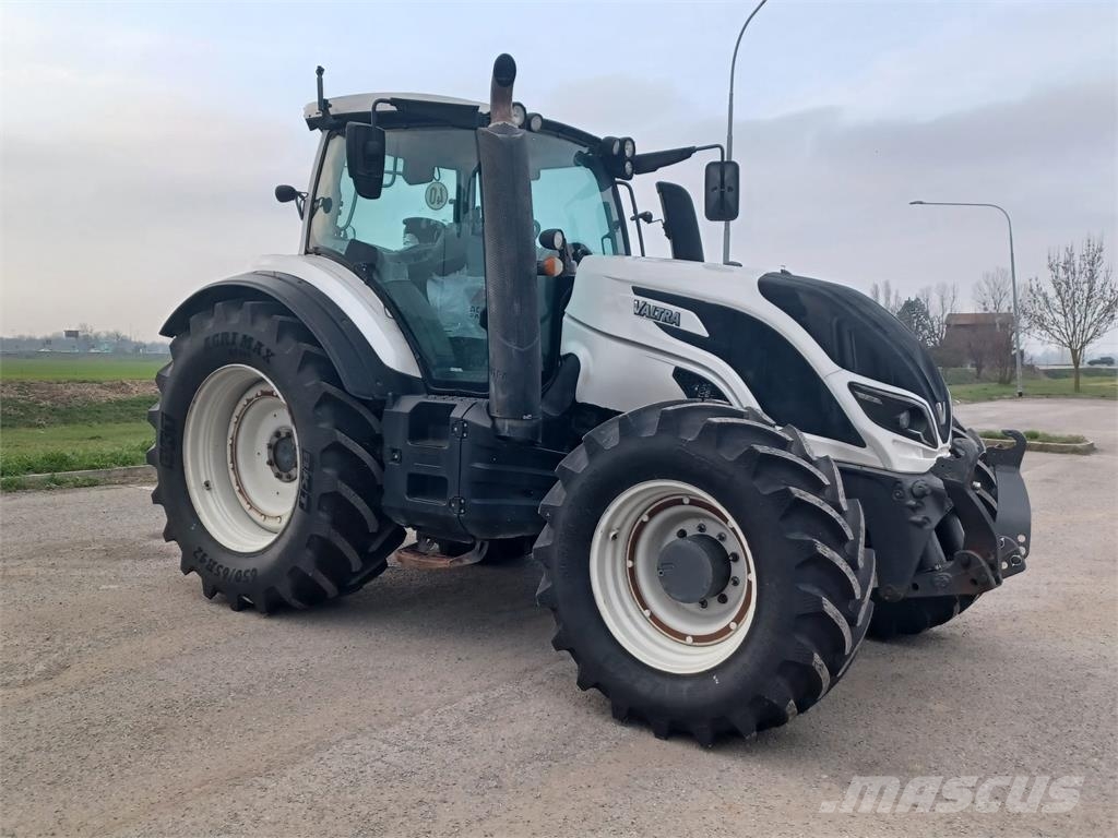 Valtra T234V Tractores