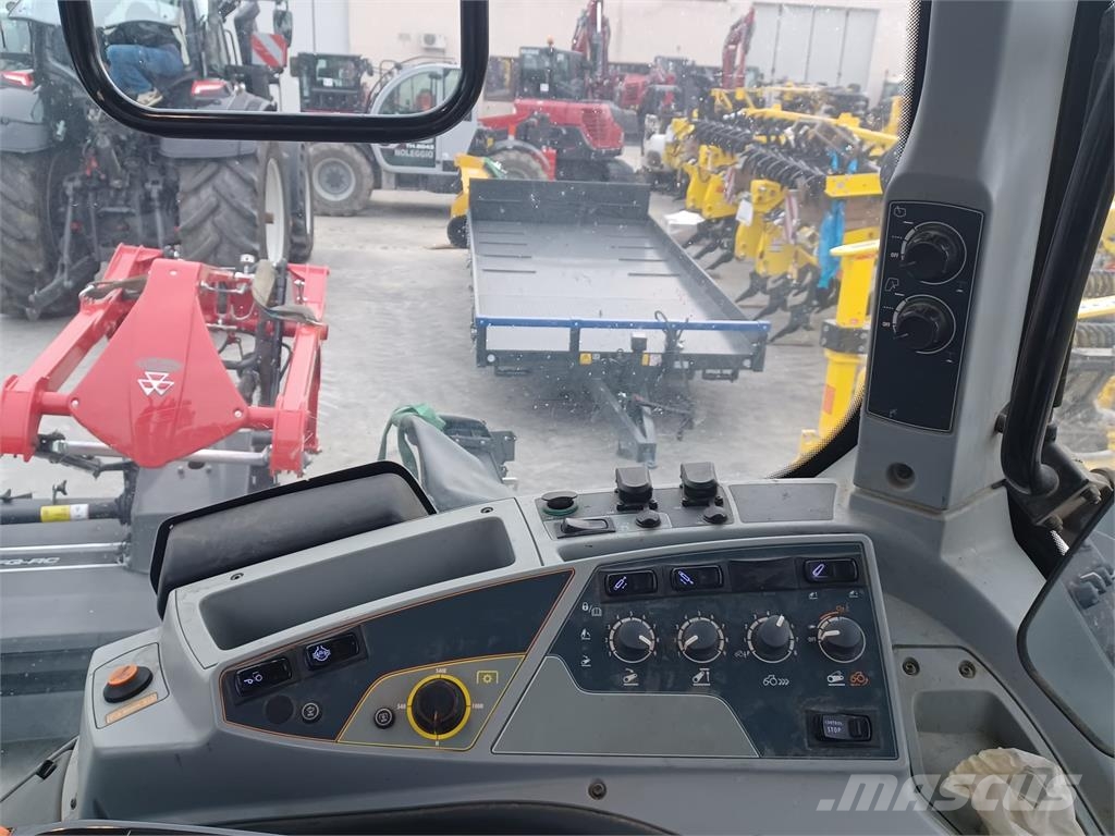 Valtra T234V Tractores