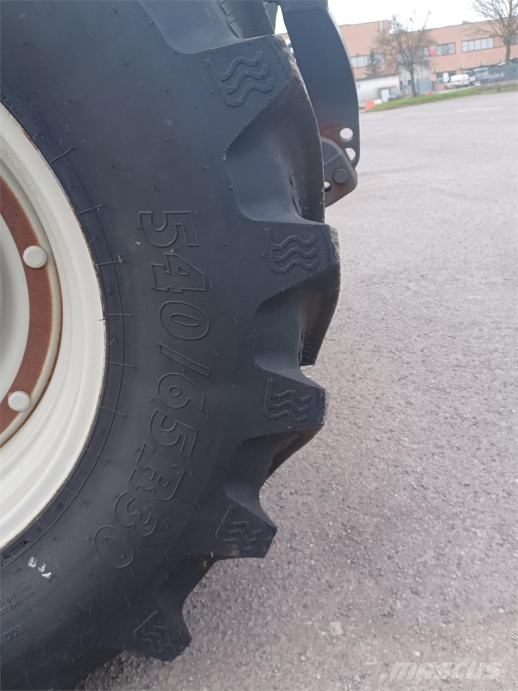 Valtra T234V Tractores