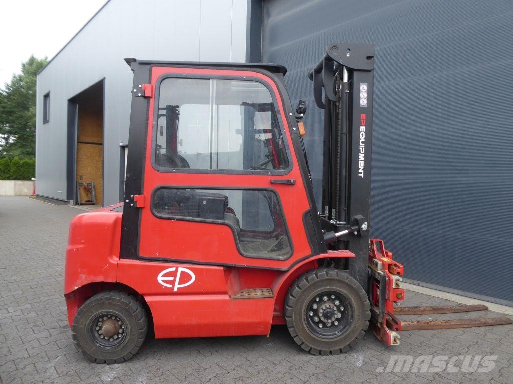 EP Equipment EFL252 Elektrische heftrucks