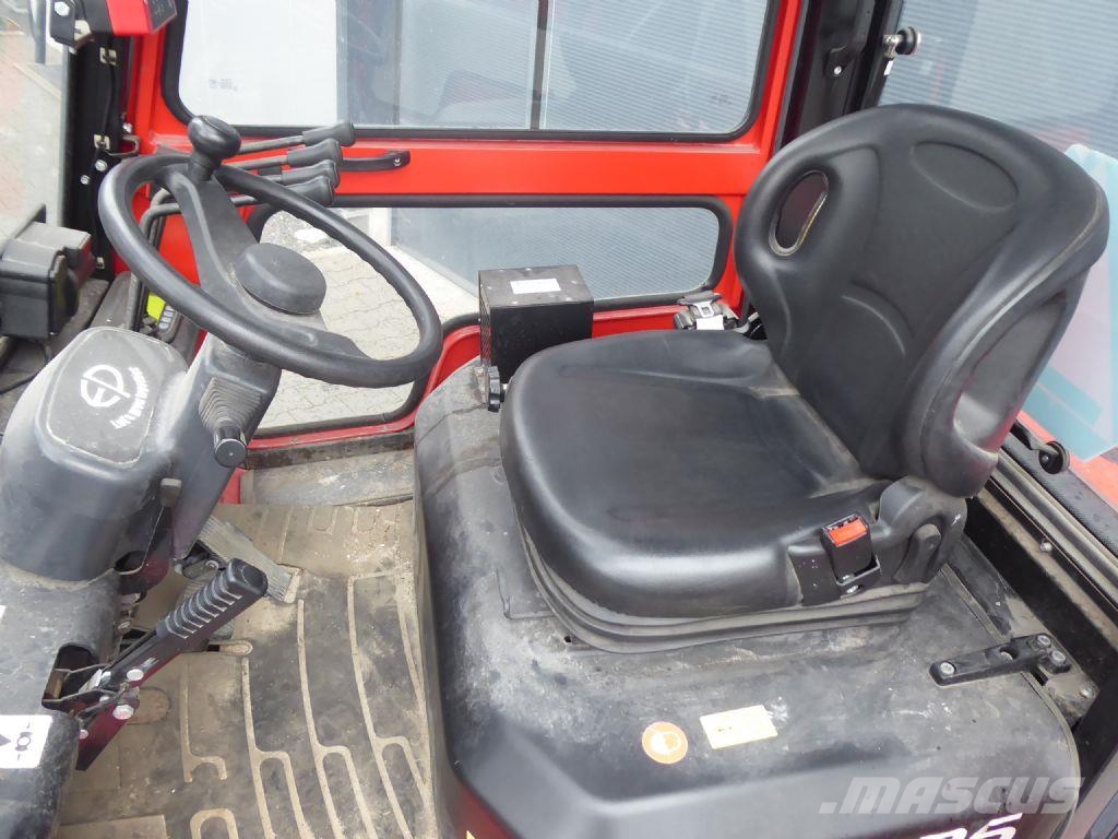 EP Equipment EFL252 Elektrische heftrucks