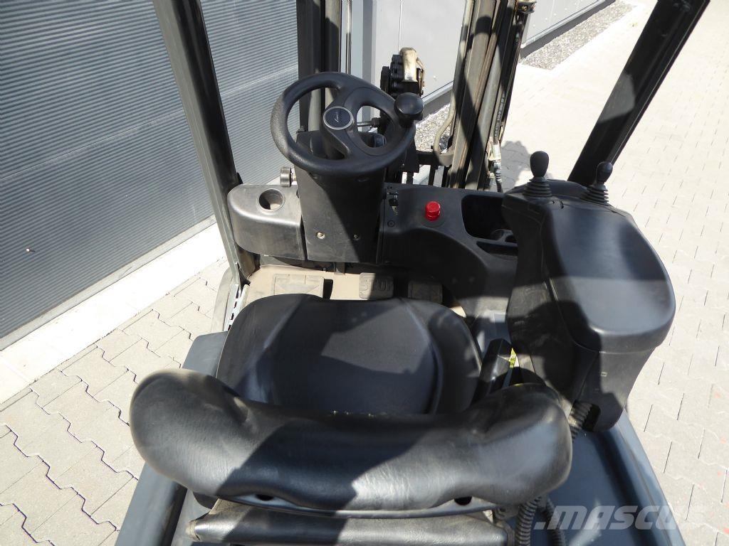 Linde E18L-02 شاحنات ذات رافعات شوكية تعمل بالكهرباء