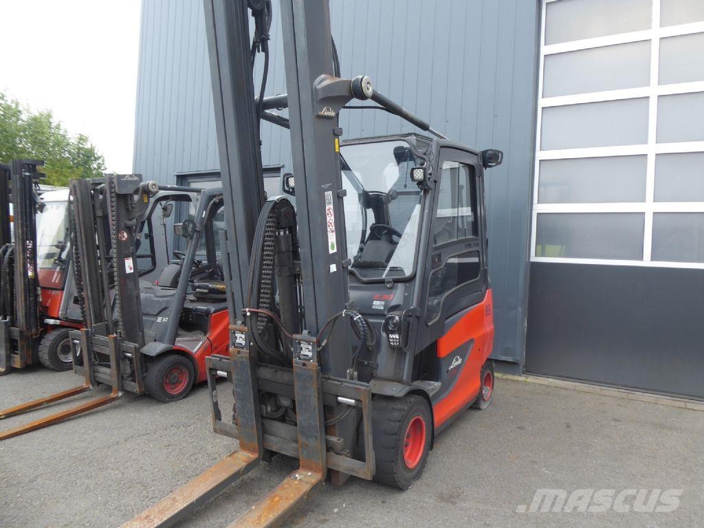 Linde E30/600 Sähkötrukit