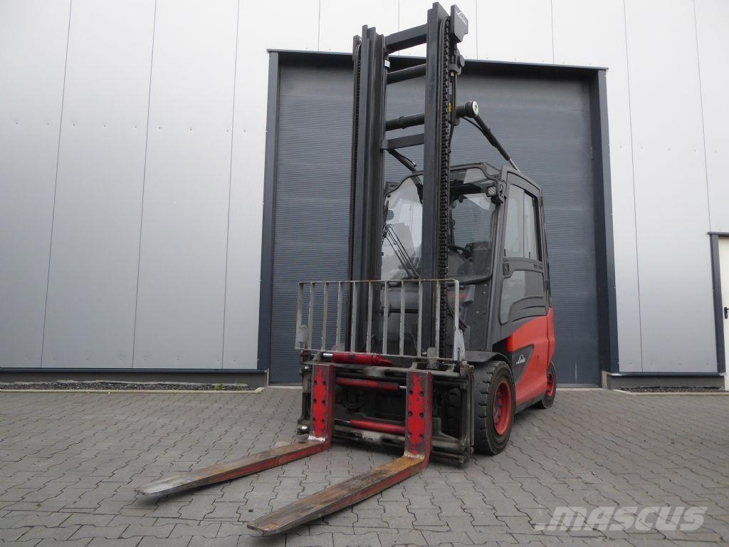 Linde E50HL-01 电动叉车