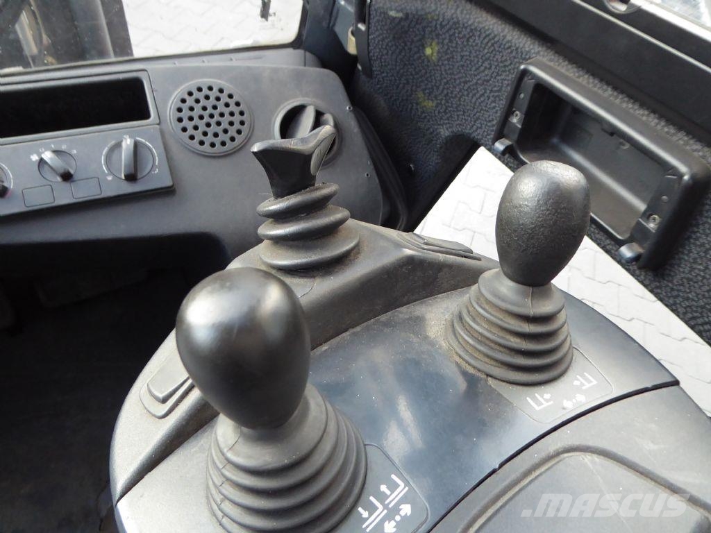 Linde H25T-02 LPG forklifts