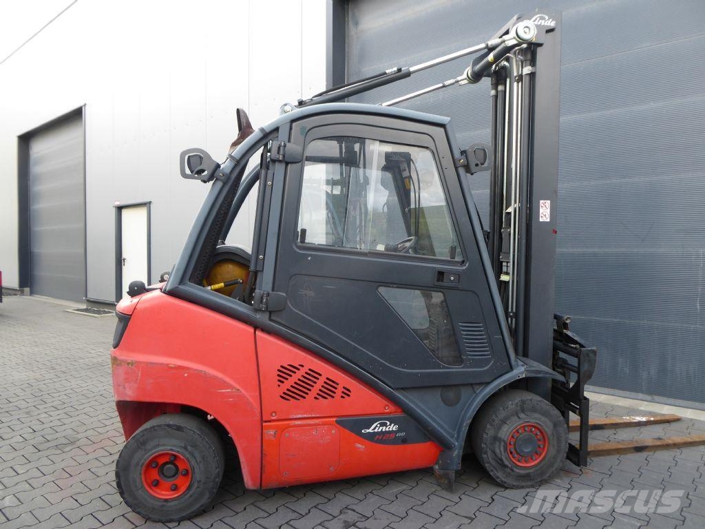 Linde H25T-02 شاحنات LPG