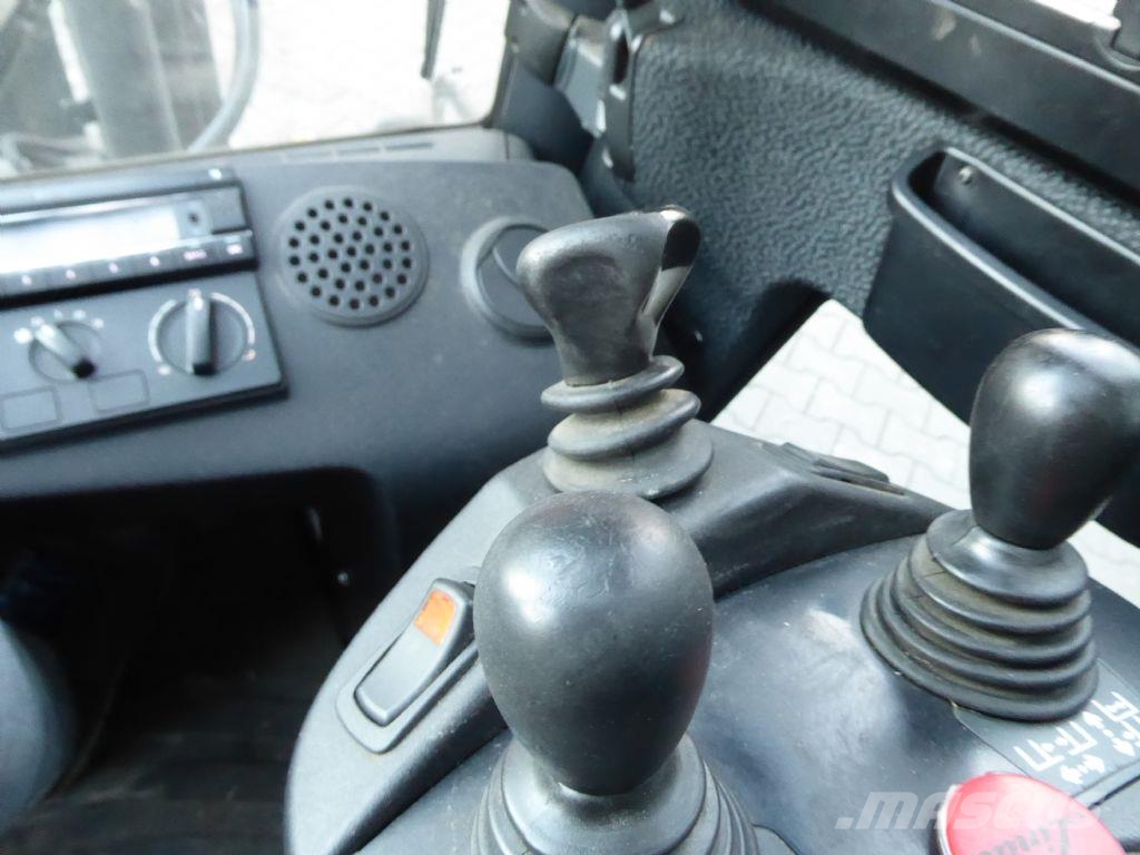 Linde H30D-02 شاحنات الديزل