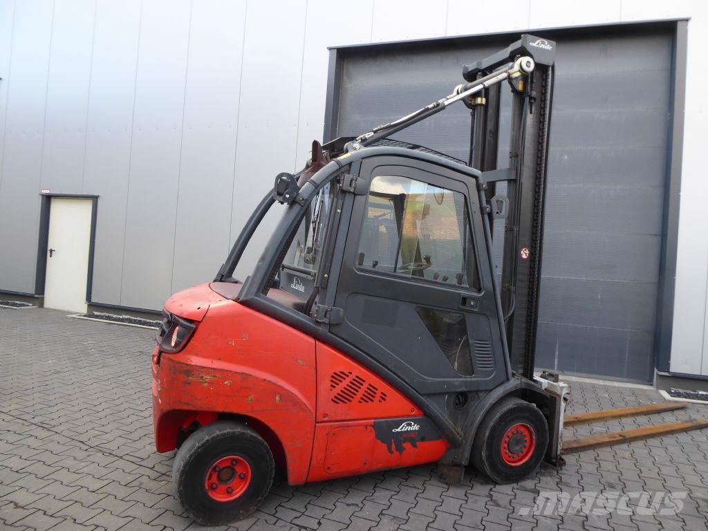 Linde H30D-02 شاحنات الديزل