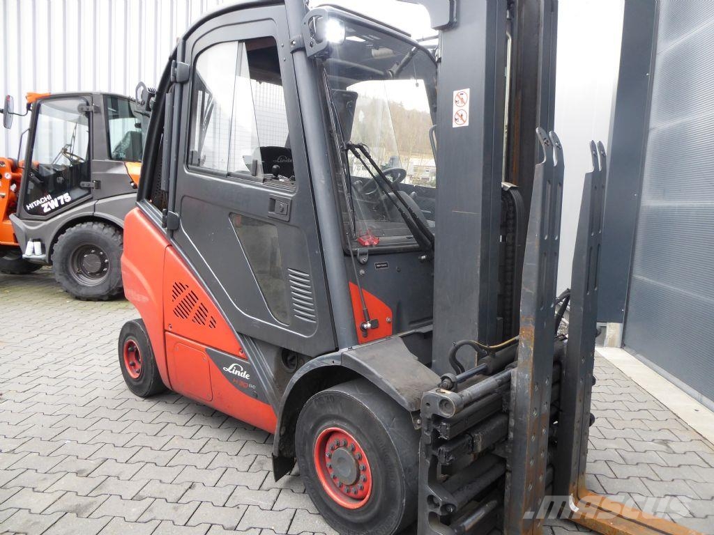 Linde H30D-02 شاحنات الديزل