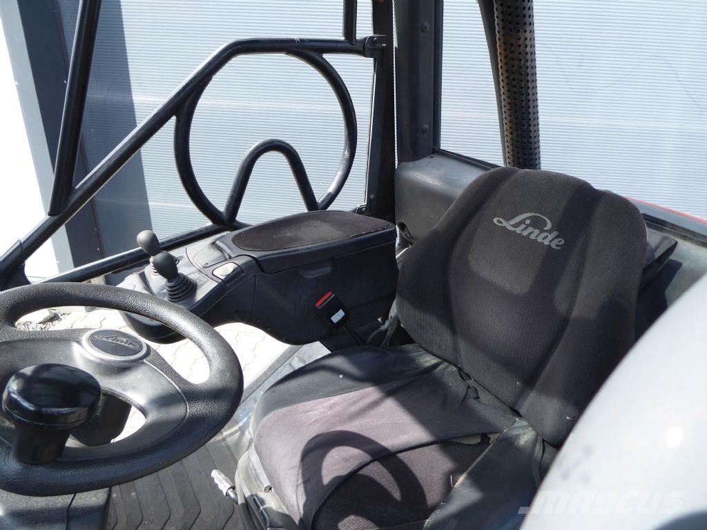 Linde H30D-02 شاحنات الديزل