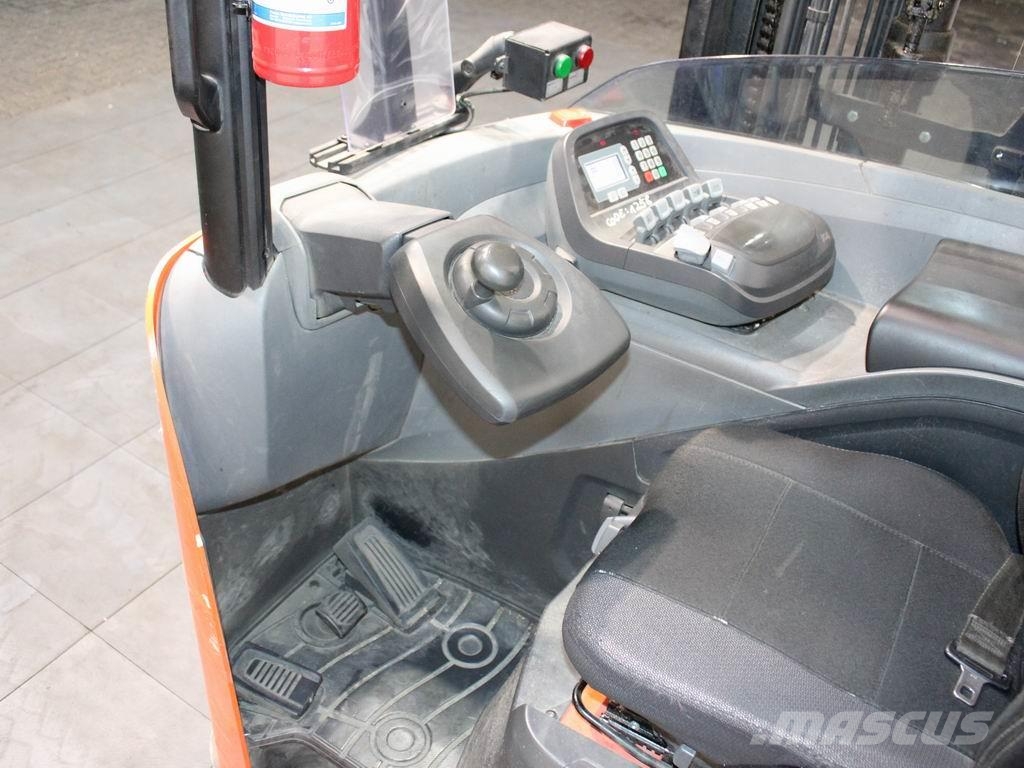 BT RRE 160 H Reach truck