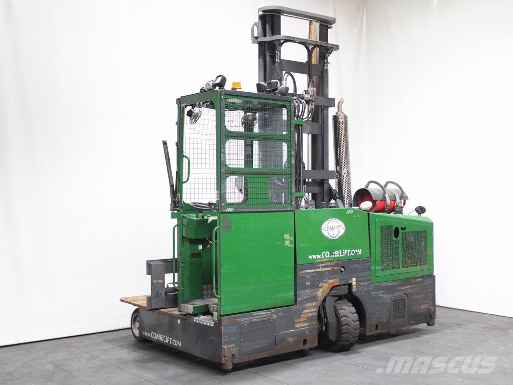 Combilift C 8000 GST Seitenstapler