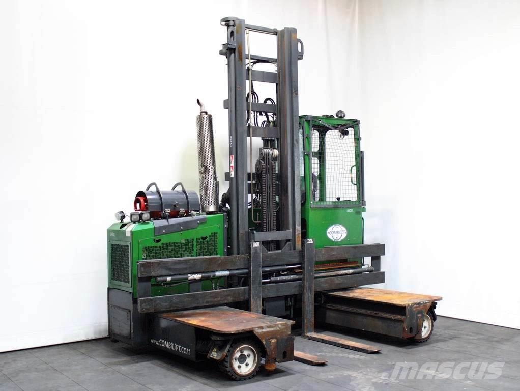Combilift C 8000 GST لوادر جانبية