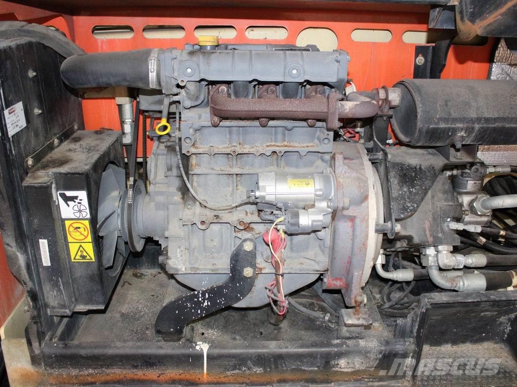 JLG 3394RT Šķerveida pacēlāji