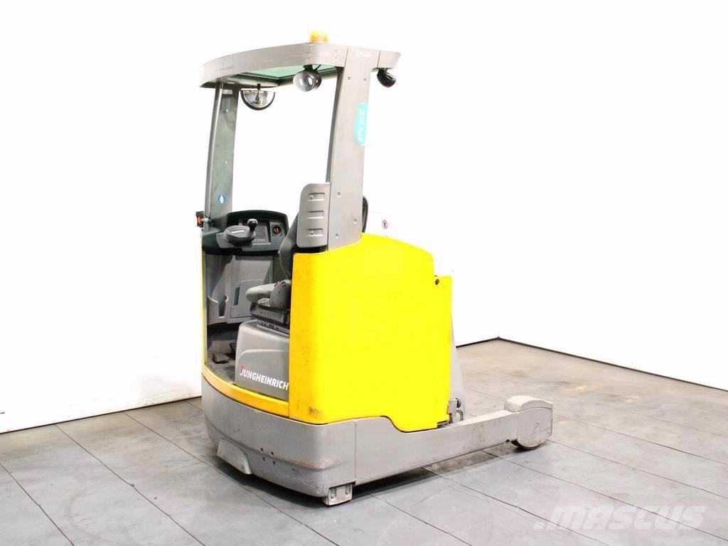 Jungheinrich ETV 320 DL GNE115-902DZ Reachtruck voor hoog niveau