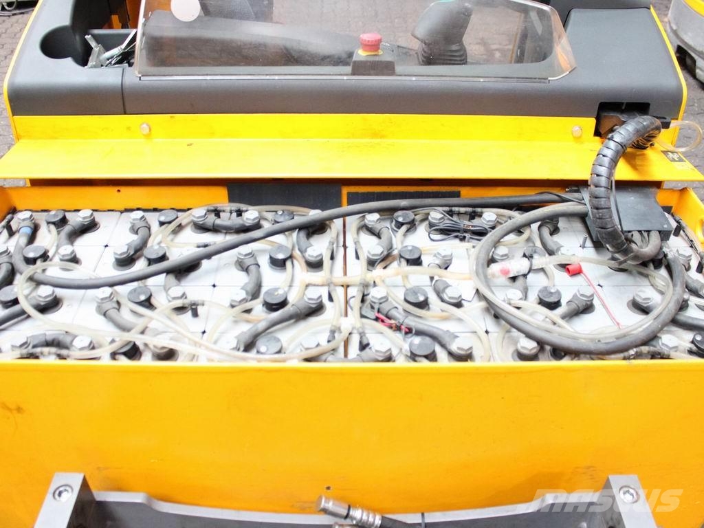 Jungheinrich ETV 320 DL GNE115-902DZ Reachtruck voor hoog niveau