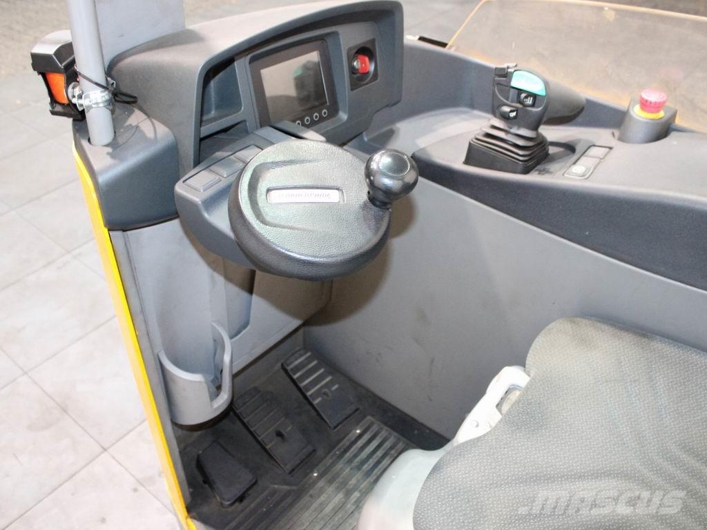 Jungheinrich ETV 320 DL GNE115-902DZ Reachtruck voor hoog niveau