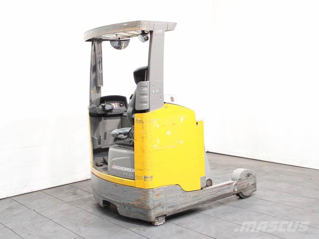Jungheinrich ETV 320 DL GNE115-1151DZ Reachtruck voor hoog niveau