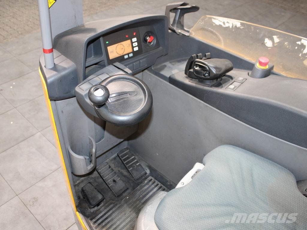 Jungheinrich ETV 320 DL GNE115-1151DZ Reachtruck voor hoog niveau