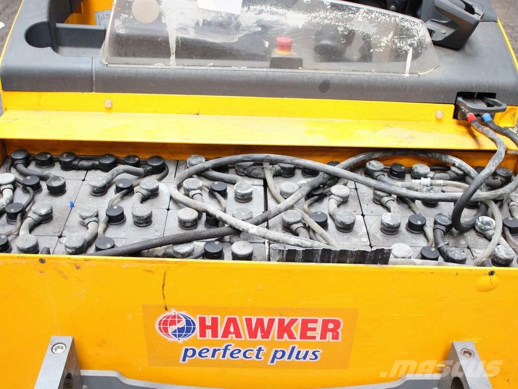 Jungheinrich ETV 320 DL GNE115-1151DZ Reachtruck voor hoog niveau